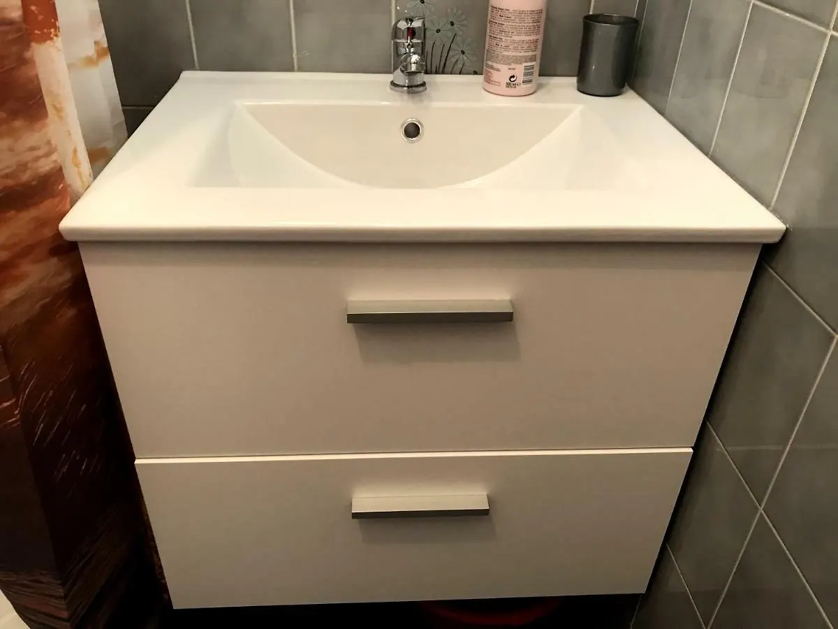 Apartamento Studio Nice Colline Avec Parking Prive